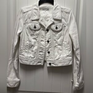 Apt. 9 Women's Distressed White Jean Jacket
